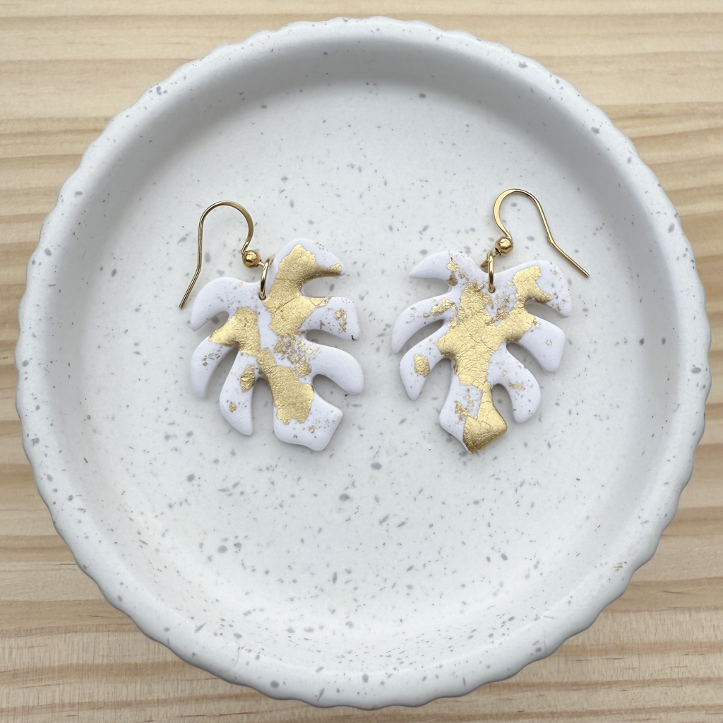 White & gold monstera