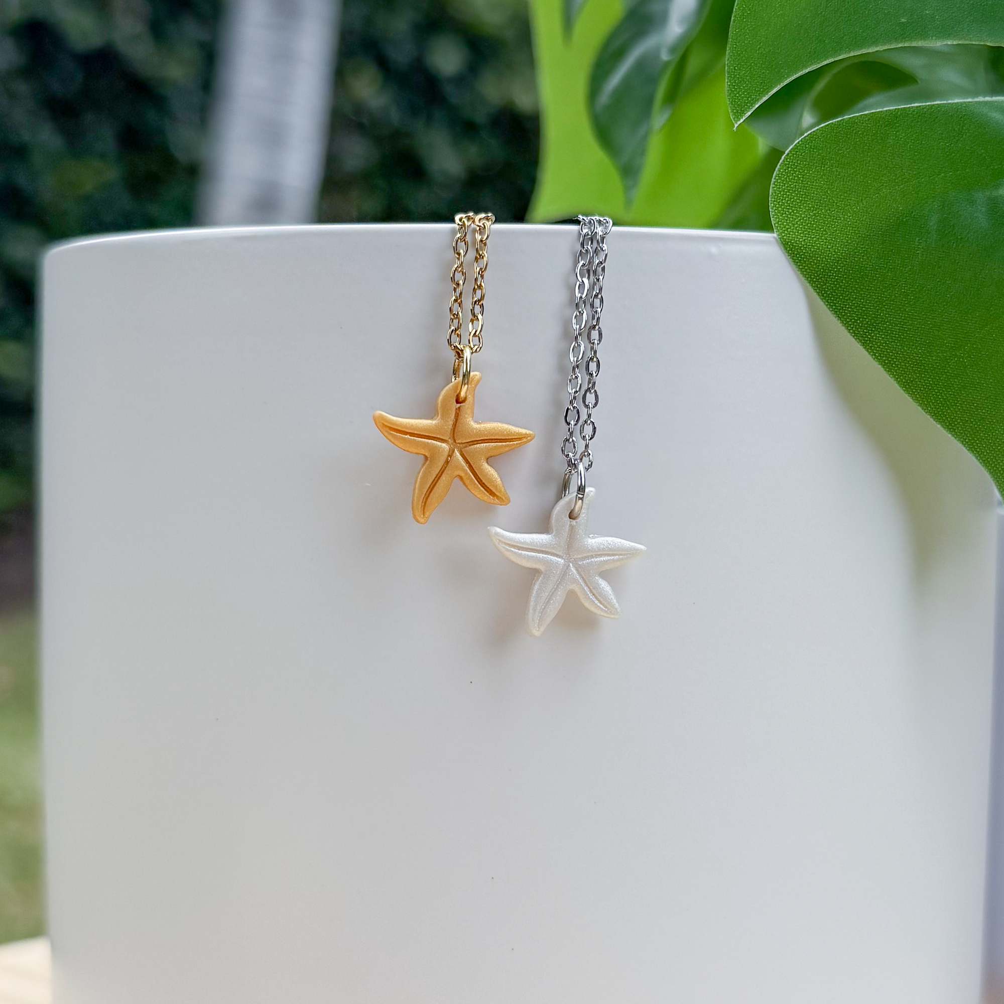 Starfish charm necklace