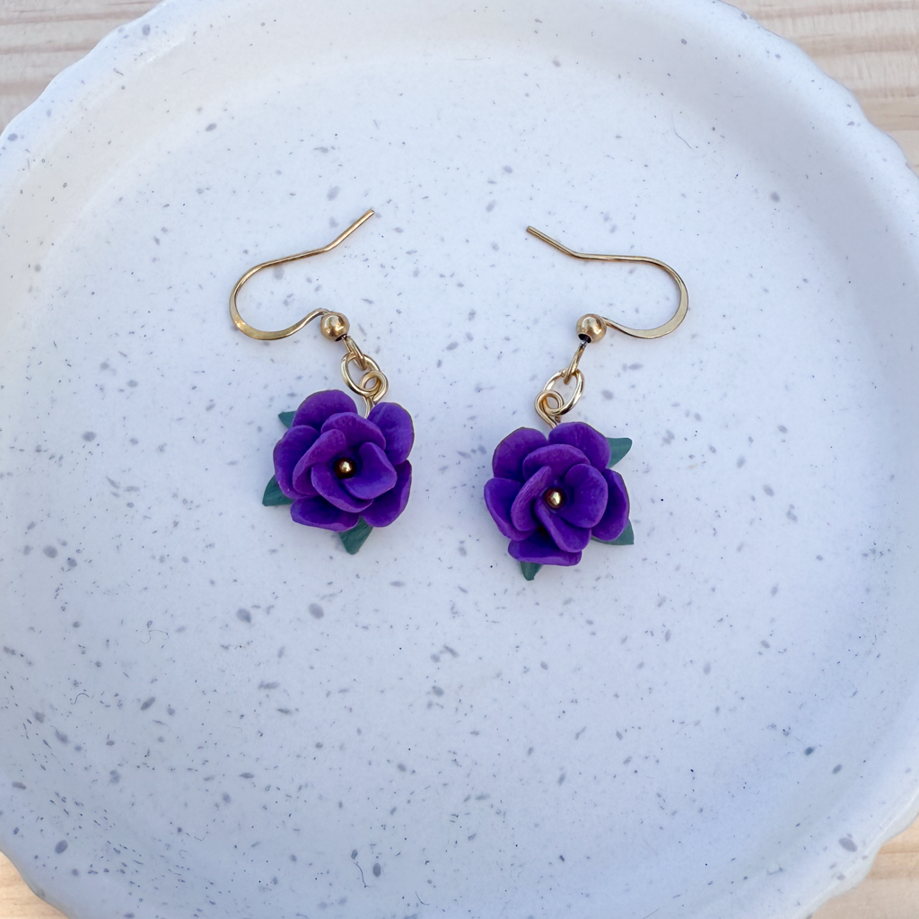 Violet flower dangles