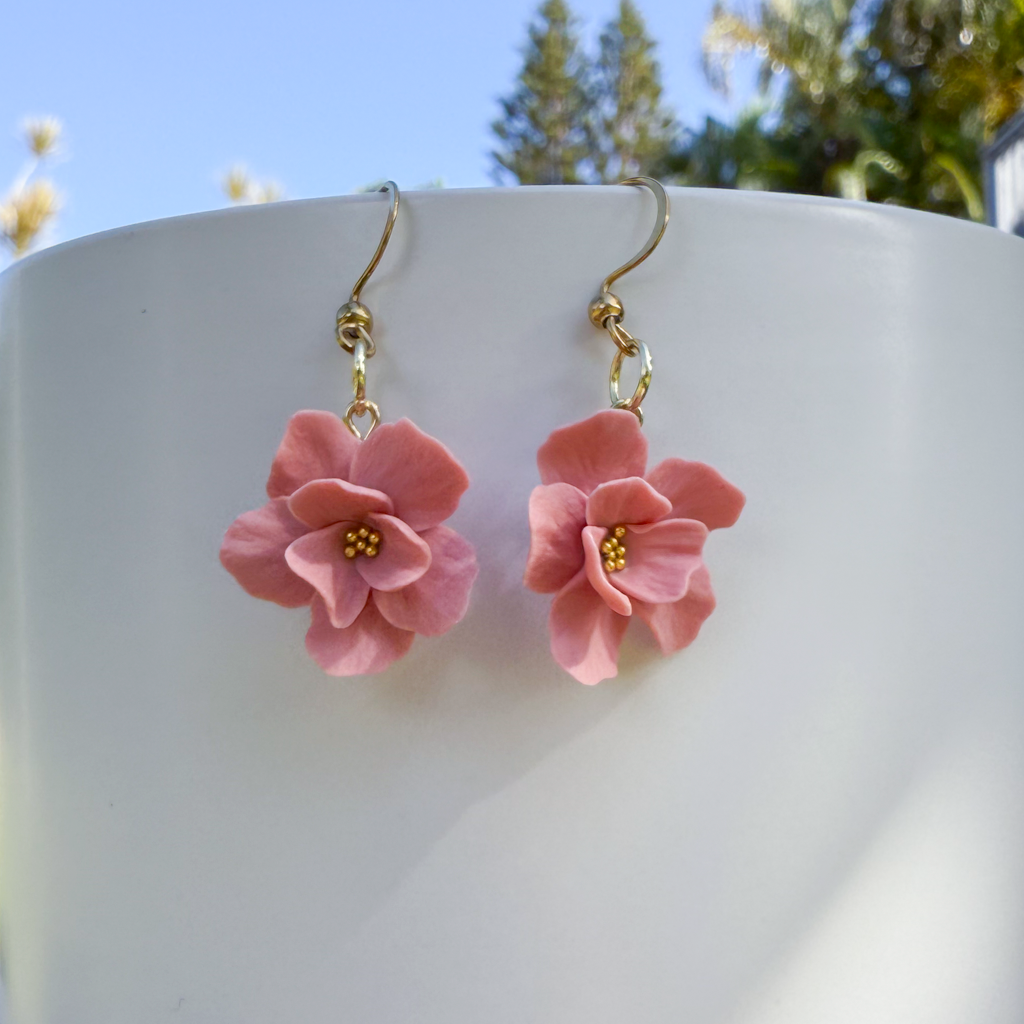 Medium pink flower dangles