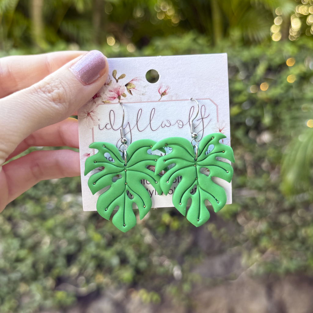 Bright green monstera